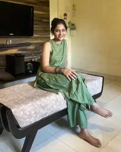 Vanthali Call Girls